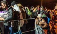 Le nombre d'arrivées de migrants en Europe proche du million en 2015